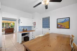 4209 E Patricia Jane Dr, Phoenix, AZ 85018 - Photo 14