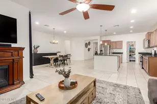 40121 W Curtis Way, Maricopa, AZ 85138 - Photo 8