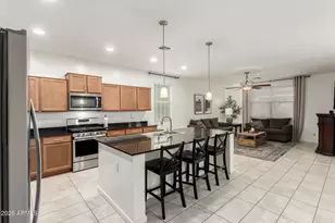 40121 W Curtis Way, Maricopa, AZ 85138 - Photo 10