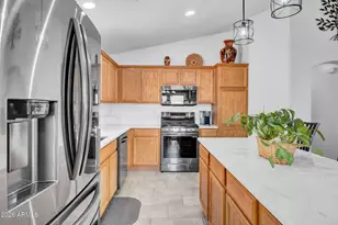 13980 W Mauna Loa Ln, Surprise, AZ 85379 - Photo 6