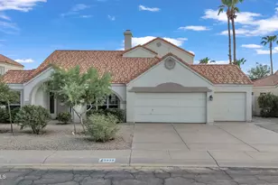 3925 E Wildwood Dr, Phoenix, AZ 85048 - Photo 2