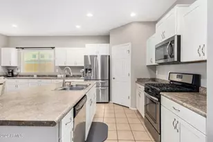 19957 N 259th Ave, Buckeye, AZ 85396 - Photo 6