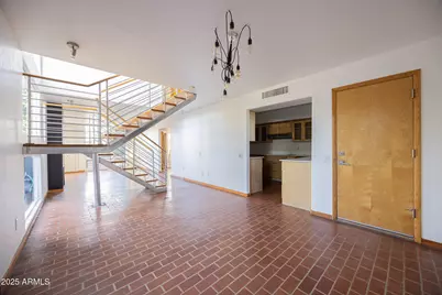 7110 N 7th Avenue, Phoenix, AZ 85021 - Photo 8