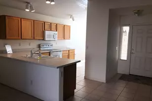 3462 E Cherry Hills Pl, Chandler, AZ 85249 - Photo 2