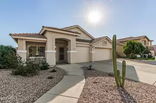 1469 E Carla Vista Dr, Gilbert, AZ 85295 - Photo 2