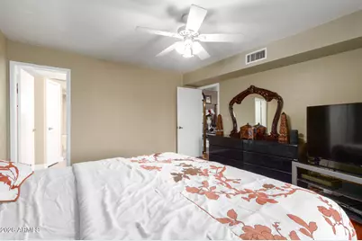 3938 E Graythorn Street, Phoenix, AZ 85044 - Photo 16