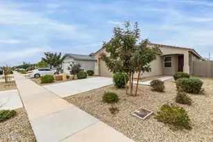 17334 W Via De Luna Dr, Surprise, AZ 85387 - Photo 4