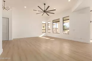 4843 E Estevan Rd, Phoenix, AZ 85054 - Photo 10