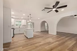 4208 W Burgess Ln, Phoenix, AZ 85041 - Photo 6