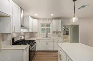 4208 W Burgess Ln, Phoenix, AZ 85041 - Photo 14