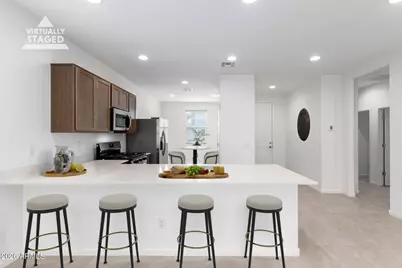 9836 W Catalina Drive, Phoenix, AZ 85037 - Photo 6