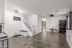 2435 W Via Dona Rd, Phoenix, AZ 85085 - Photo 6