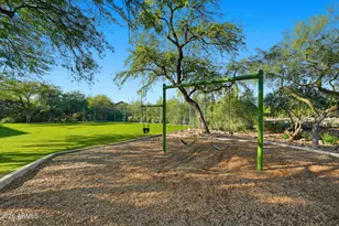 10457 E Karen Dr, Scottsdale, AZ 85255 - Photo 28