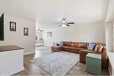 957 N Salem Circle, Mesa, AZ 85205 - Photo 4