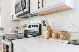 2529 E Commonwealth Cir, Chandler, AZ 85225 - Photo 6