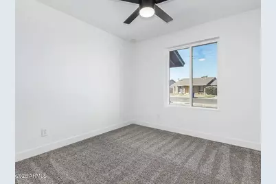 2529 E Commonwealth Circle, Chandler, AZ 85225 - Photo 14