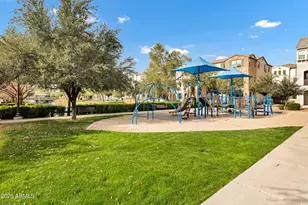 2743 S Balsam Dr, Gilbert, AZ 85295 - Photo 30