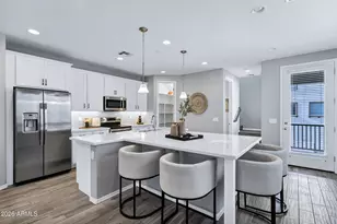 2743 S Balsam Dr, Gilbert, AZ 85295 - Photo 10