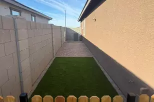 135 S 176th Dr, Goodyear, AZ 85338 - Photo 16