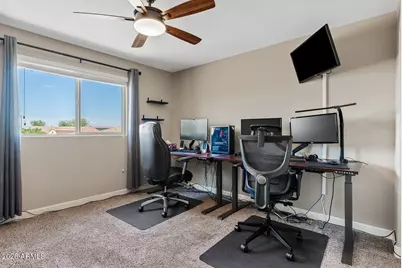 17149 W Lisbon Lane, Surprise, AZ 85388 - Photo 28