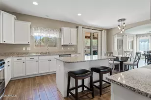 17149 W Lisbon Ln, Surprise, AZ 85388 - Photo 8