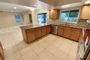 6339 W Range Mule Dr, Phoenix, AZ 85083 - Photo 20