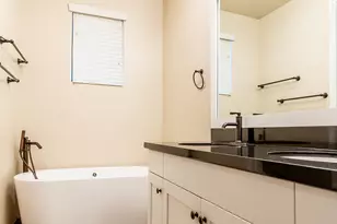 4005 E Osborn Rd, Phoenix, AZ 85018 - Photo 26