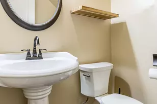 4005 E Osborn Rd, Phoenix, AZ 85018 - Photo 32