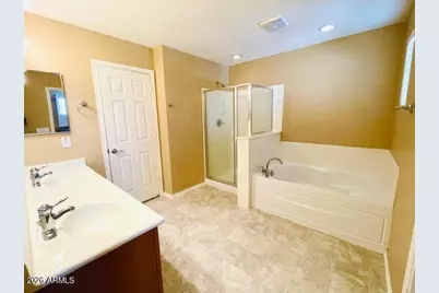 5743 W Gwen Street, Laveen, AZ 85339 - Photo 10