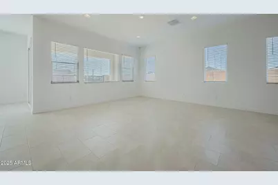 17625 W Lupine Avenue, Goodyear, AZ 85338 - Photo 10