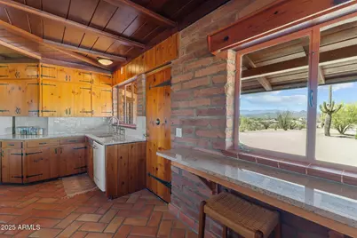 890 W Palo Verde Drive, Wickenburg, AZ 85390 - Photo 10