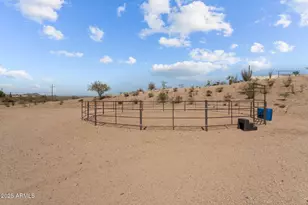 890 W Palo Verde Dr, Wickenburg, AZ 85390 - Photo 32