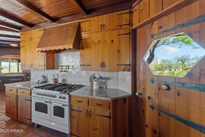 890 W Palo Verde Drive, Wickenburg, AZ 85390 - Photo 8