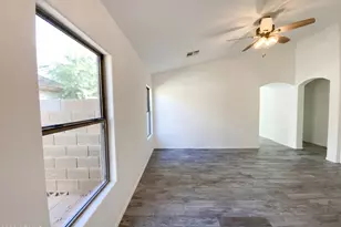 36795 W Mondragone Ln, Maricopa, AZ 85138 - Photo 8