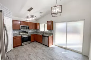 36795 W Mondragone Ln, Maricopa, AZ 85138 - Photo 6