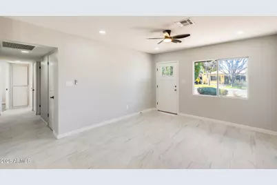 6715 N 32nd Drive, Phoenix, AZ 85017 - Photo 4