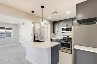 6715 N 32nd Dr, Phoenix, AZ 85017 - Photo 8