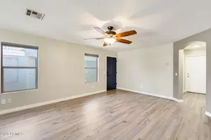 23189 W Ashleigh Marie Dr, Buckeye, AZ 85326 - Photo 10