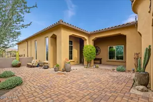 10876 E Celestial Dr, Scottsdale, AZ 85262 - Photo 6