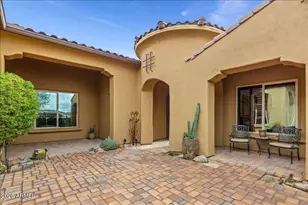 10876 E Celestial Dr, Scottsdale, AZ 85262 - Photo 4