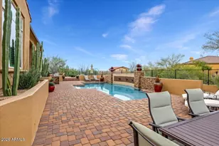 10876 E Celestial Dr, Scottsdale, AZ 85262 - Photo 38