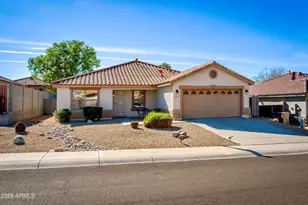 10561 W Louise Dr, Peoria, AZ 85383 - Photo 44