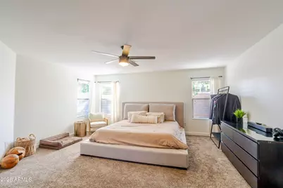 10561 W Louise Drive, Peoria, AZ 85383 - Photo 20