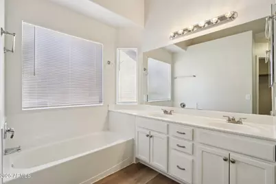 1940 E Oakland Street, Chandler, AZ 85225 - Photo 32