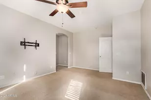 1015 S Val Vista Dr, Mesa, AZ 85204 - Photo 12