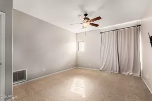 1015 S Val Vista Dr, Mesa, AZ 85204 - Photo 10