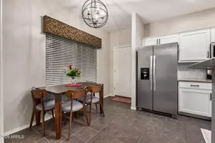 529 E San Carlos Way, Chandler, AZ 85249 - Photo 6