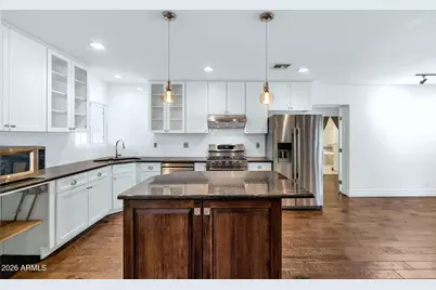 4835 N 30th Place, Phoenix, AZ 85016 - Photo 4