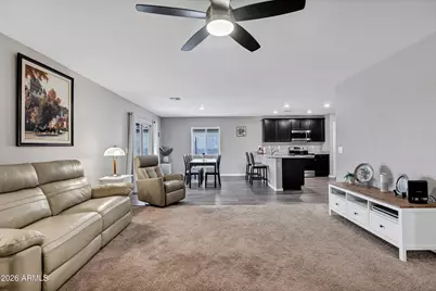 569 W Pintail Drive, Casa Grande, AZ 85122 - Photo 2