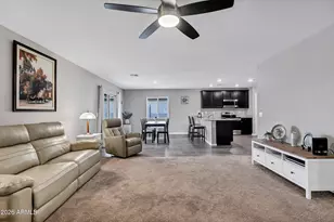 569 W Pintail Dr, Casa Grande, AZ 85122 - Photo 2